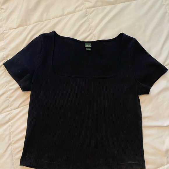 square neck black top - Picture 2 of 2
